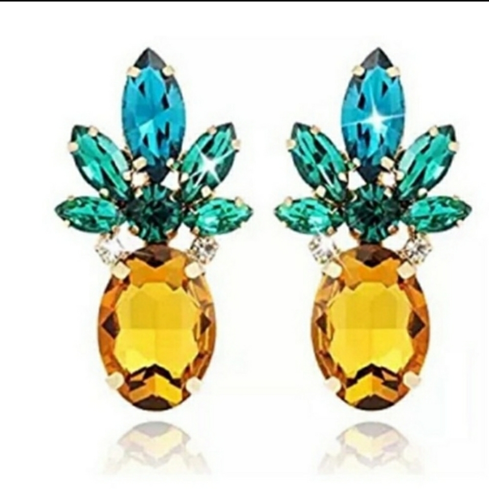 Crystal Pinapple Earrings